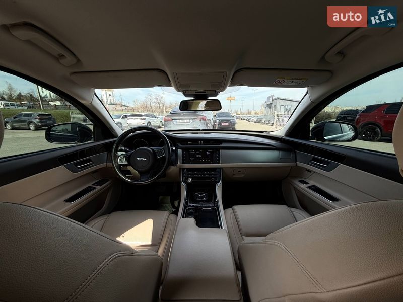 Седан Jaguar XF 2016 в Кривом Роге фото 51 Седан Jaguar XF 2016 в Кривом Роге