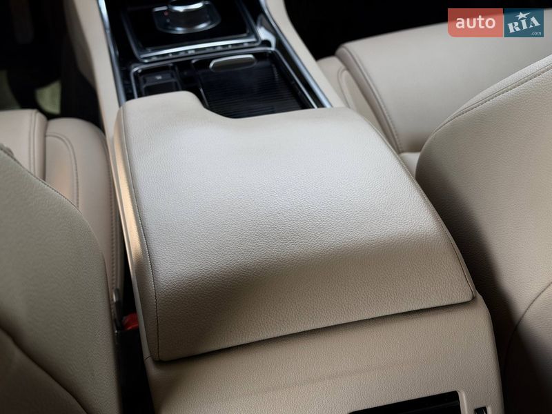 Седан Jaguar XF 2016 в Кривом Роге фото 58 Седан Jaguar XF 2016 в Кривом Роге