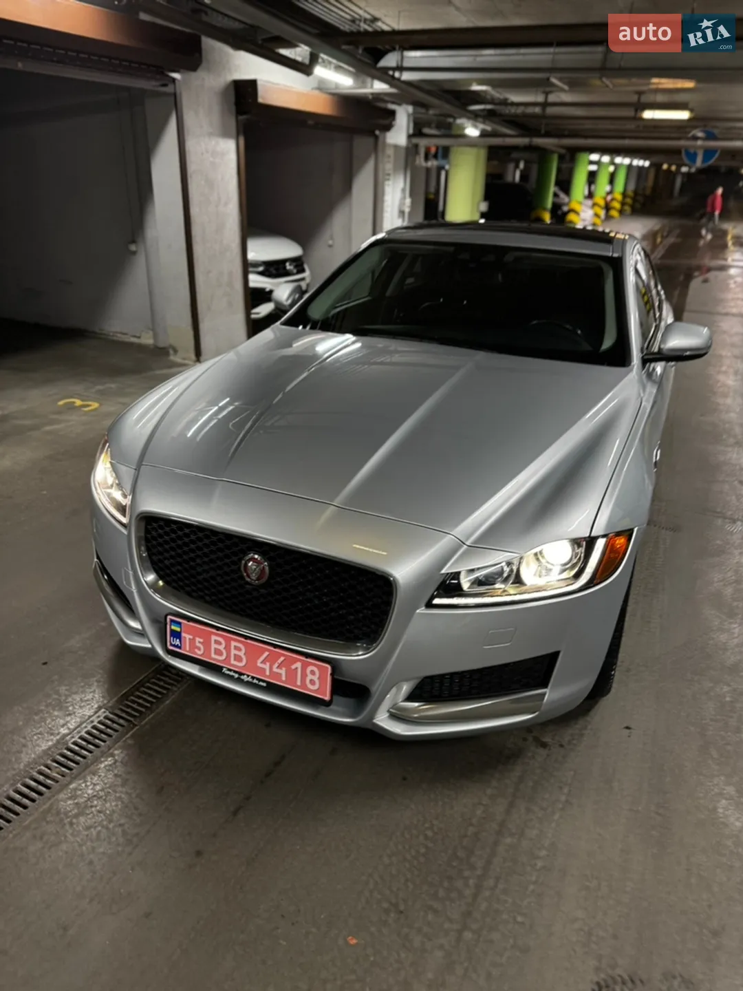 2017 Jaguar XF - мініатюра 4