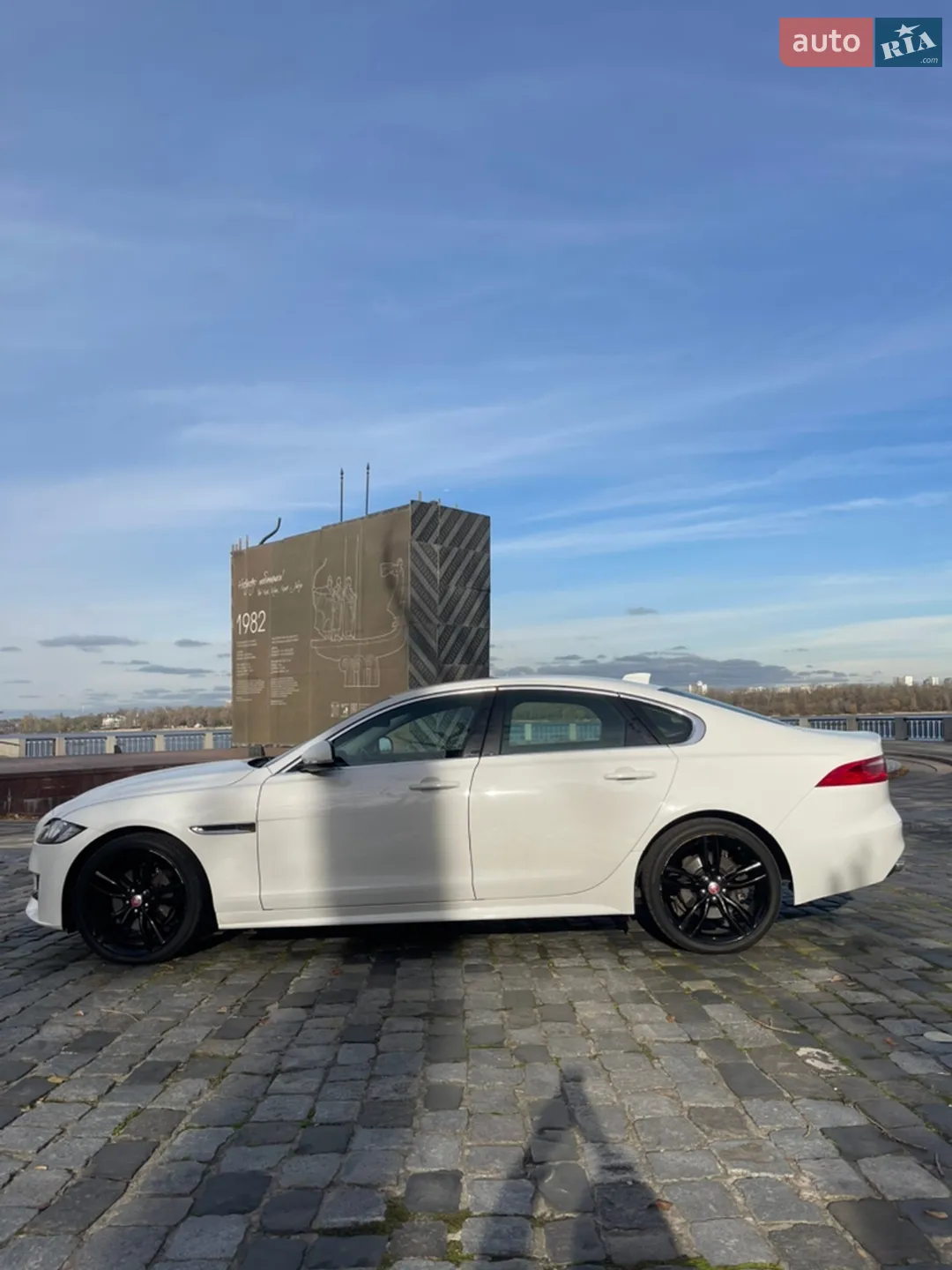 2017 Jaguar XF - мініатюра 64