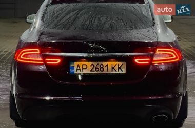 Седан Jaguar XF 2015 в Запоріжжі