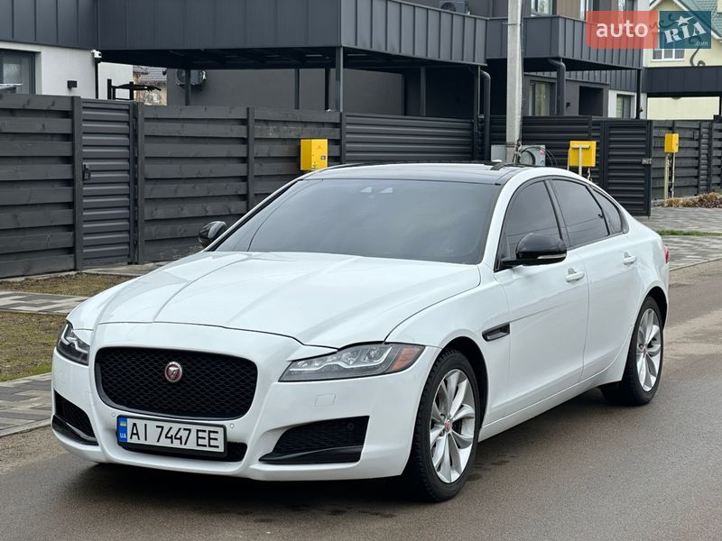 Седан Jaguar XF 2016 в Киеве фото Седан Jaguar XF 2016 в Киеве
