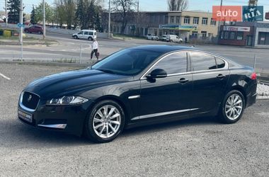 Седан Jaguar XF 2013 в Дніпрі