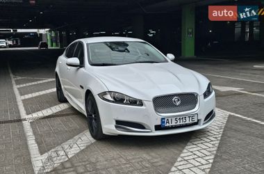 Седан Jaguar XF 2012 в Киеве