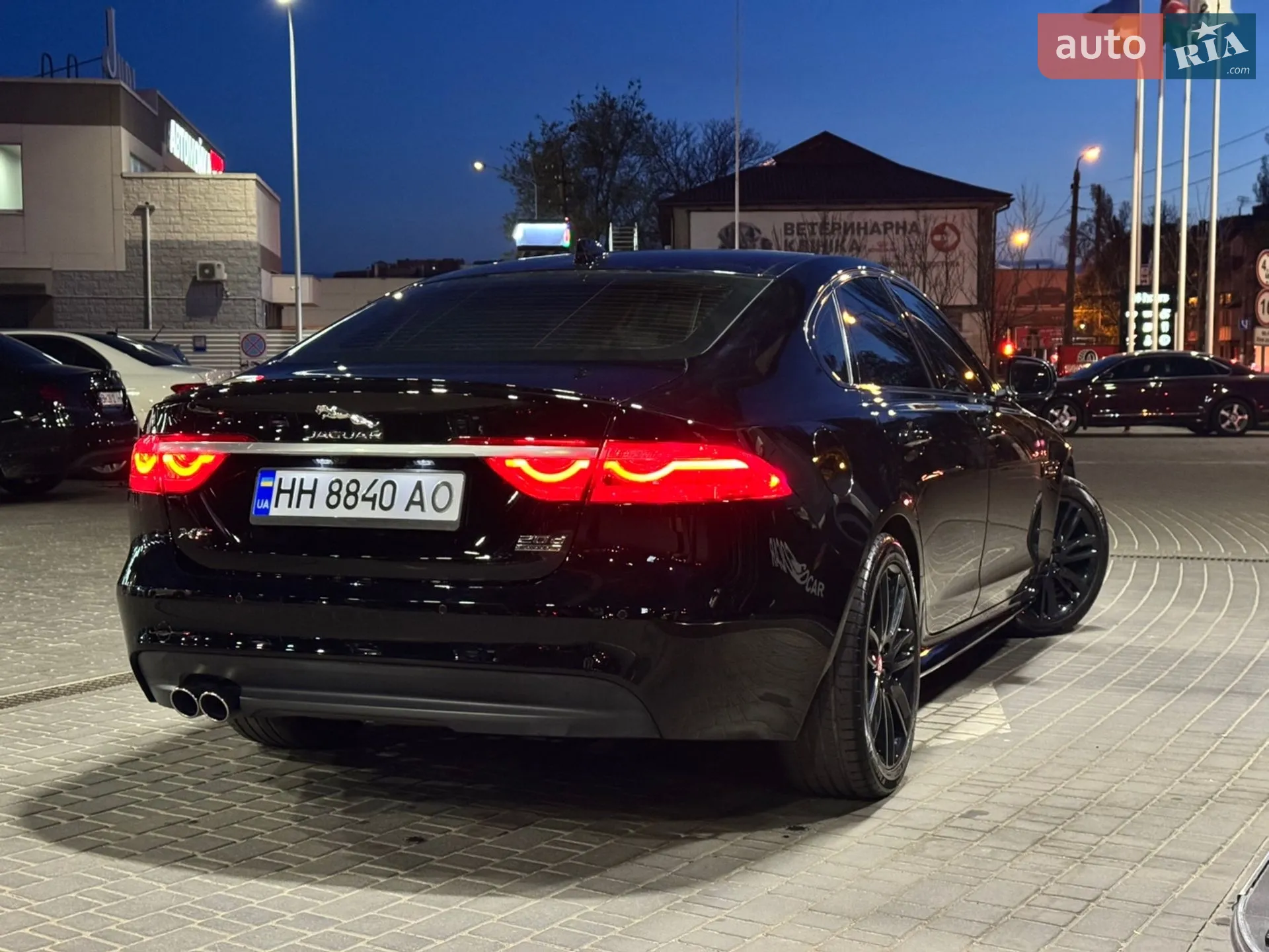 2016 Jaguar XF - мініатюра 15