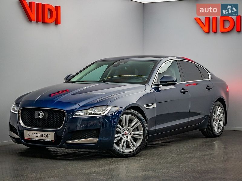 Jaguar XF 2016