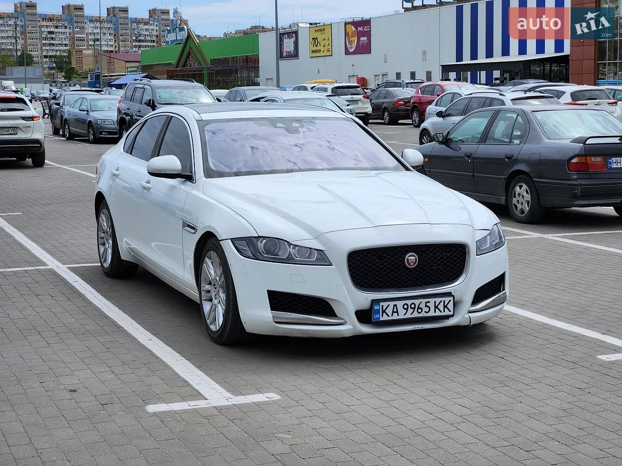 2015 Jaguar XF - мініатюра 19