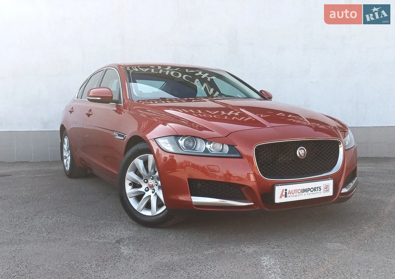 2013 Jaguar XJ - мініатюра 32