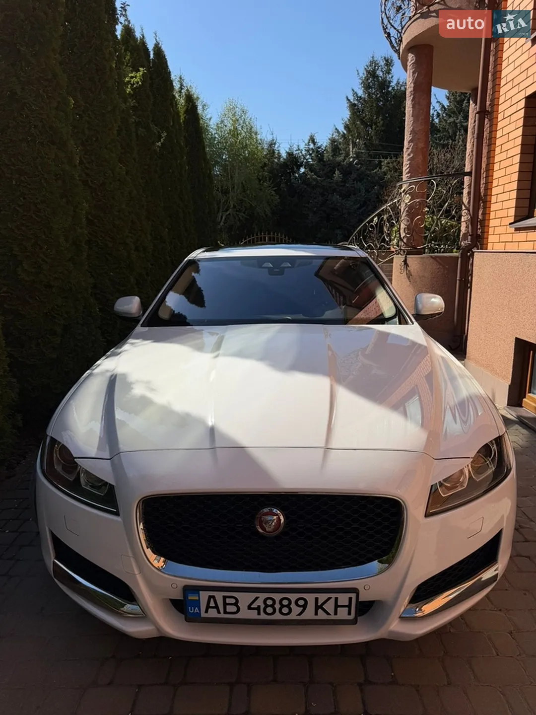 2018 Jaguar XF - мініатюра 3