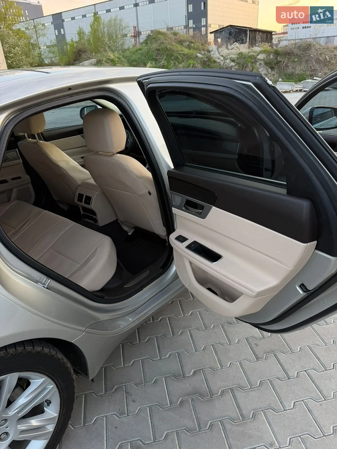2016 Jaguar XF - мініатюра 26