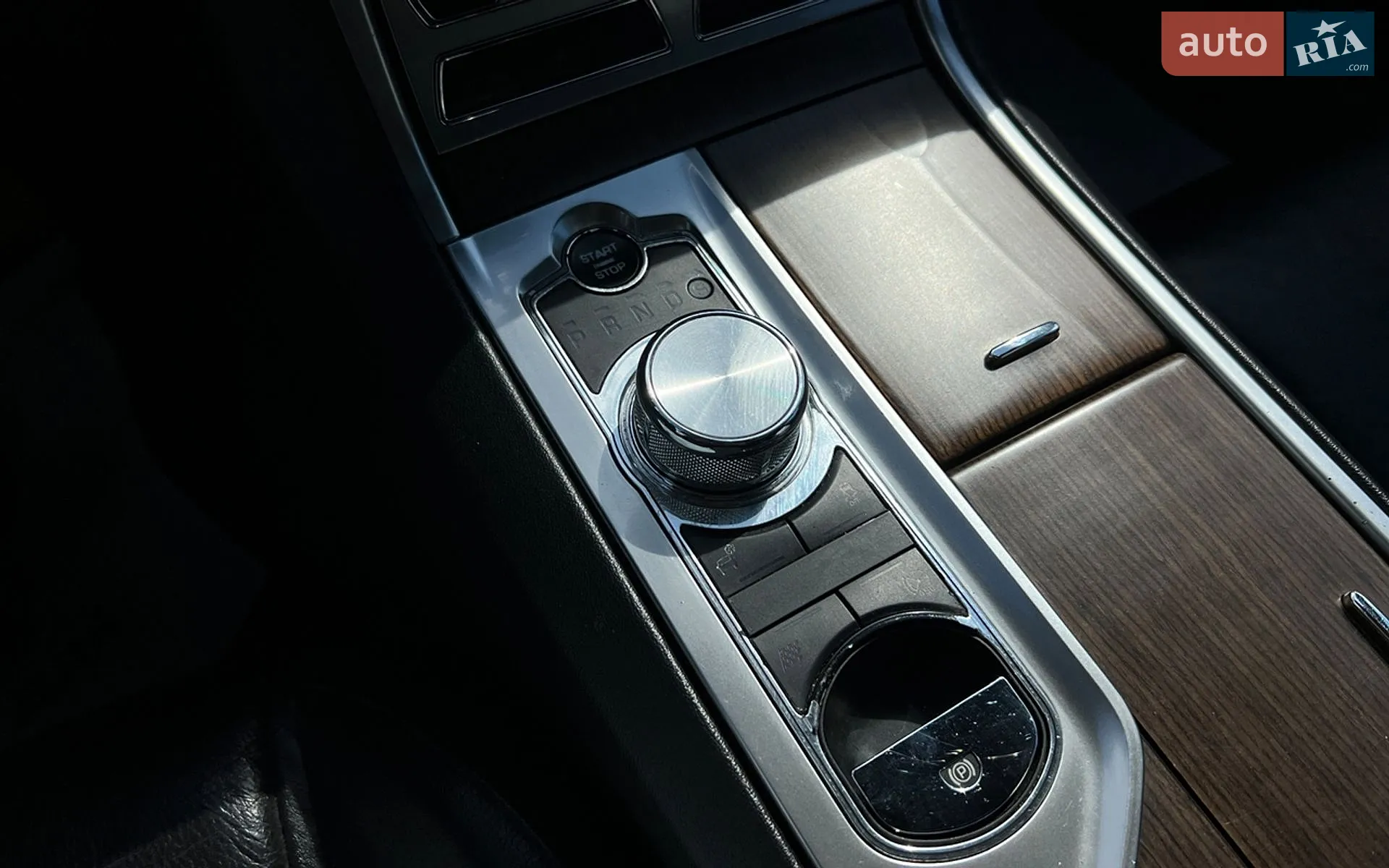 2013 Jaguar XF - мініатюра 17