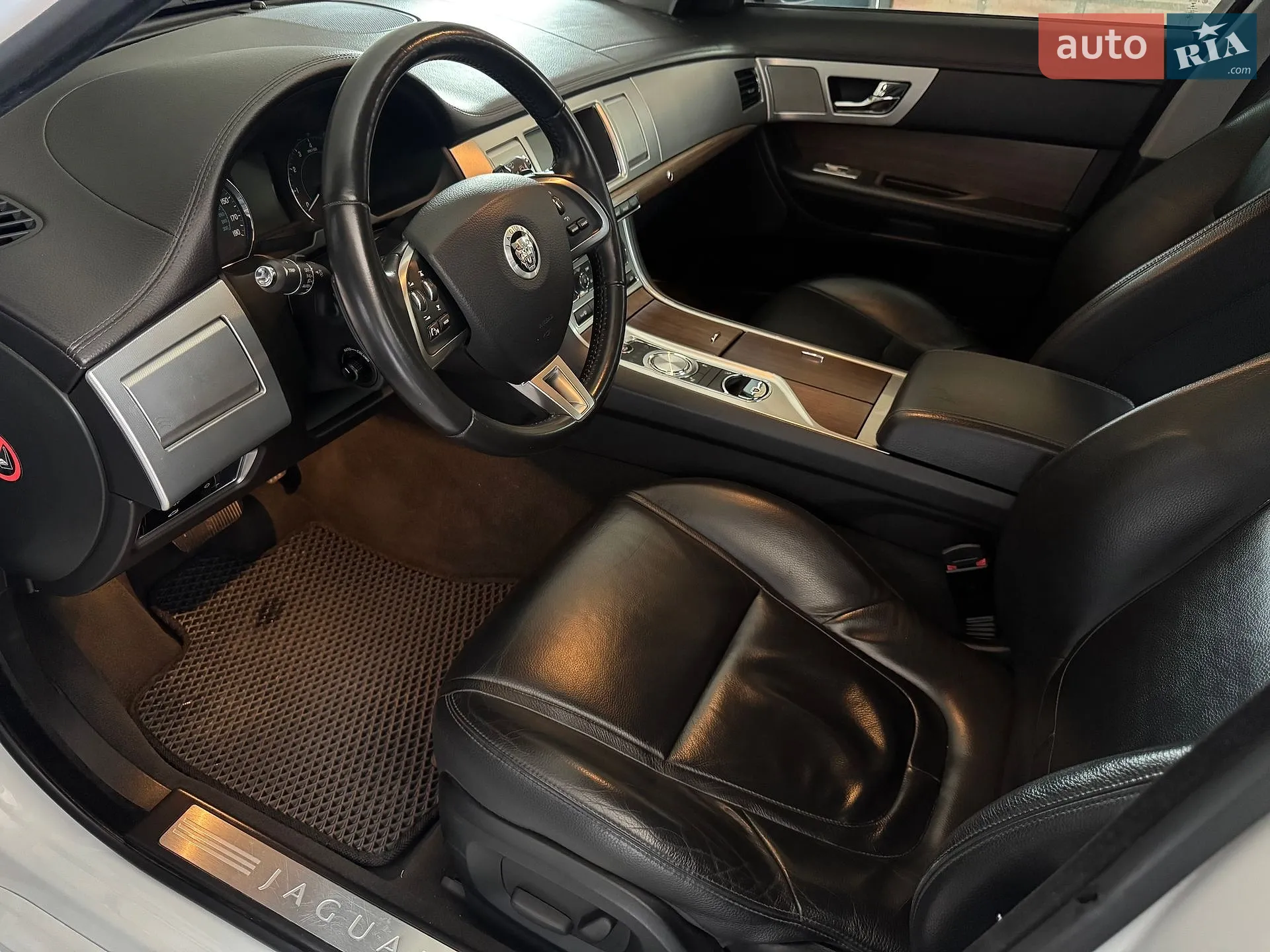 2013 Jaguar XF - мініатюра 7