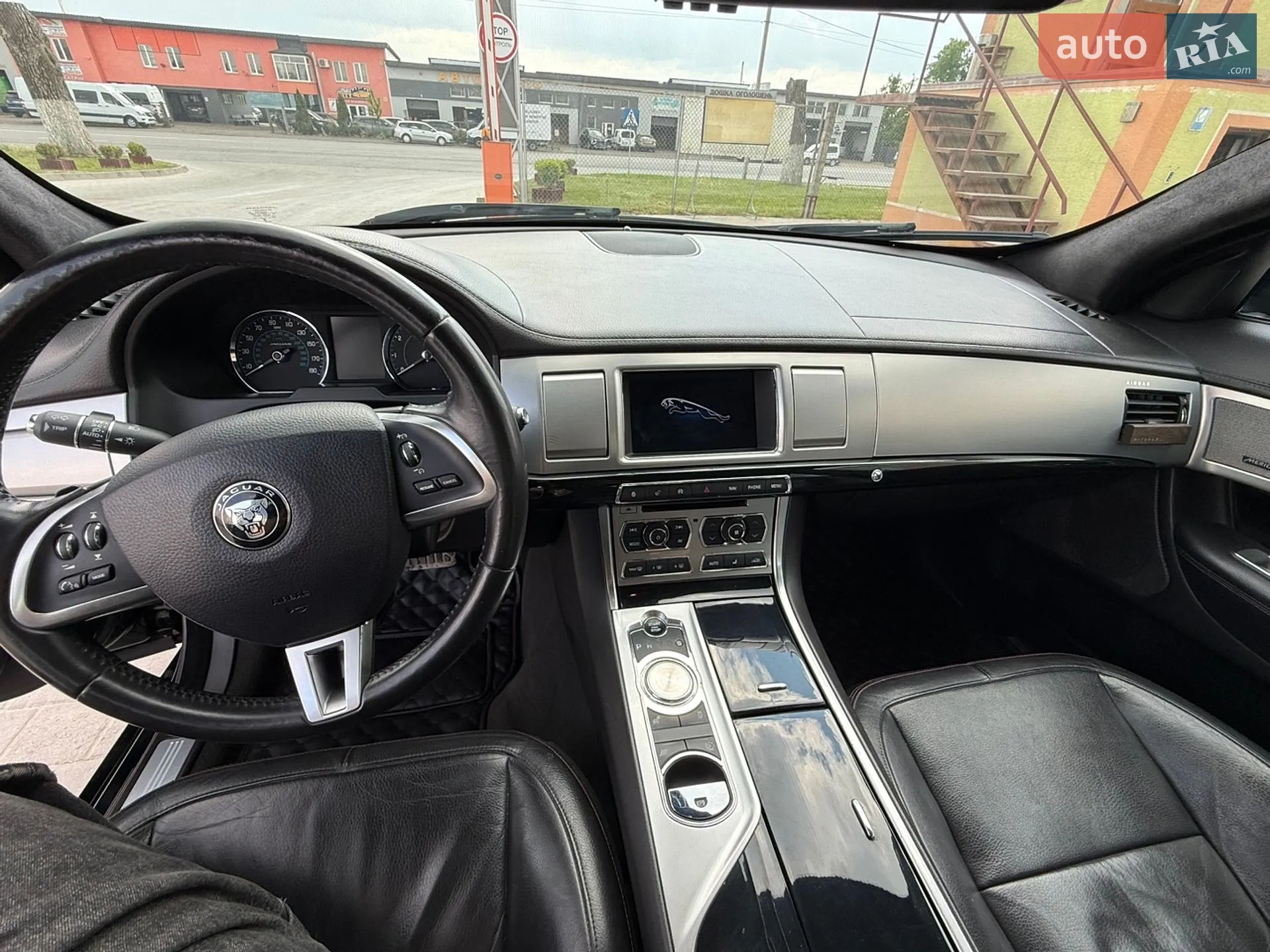 2015 Jaguar XF - мініатюра 13