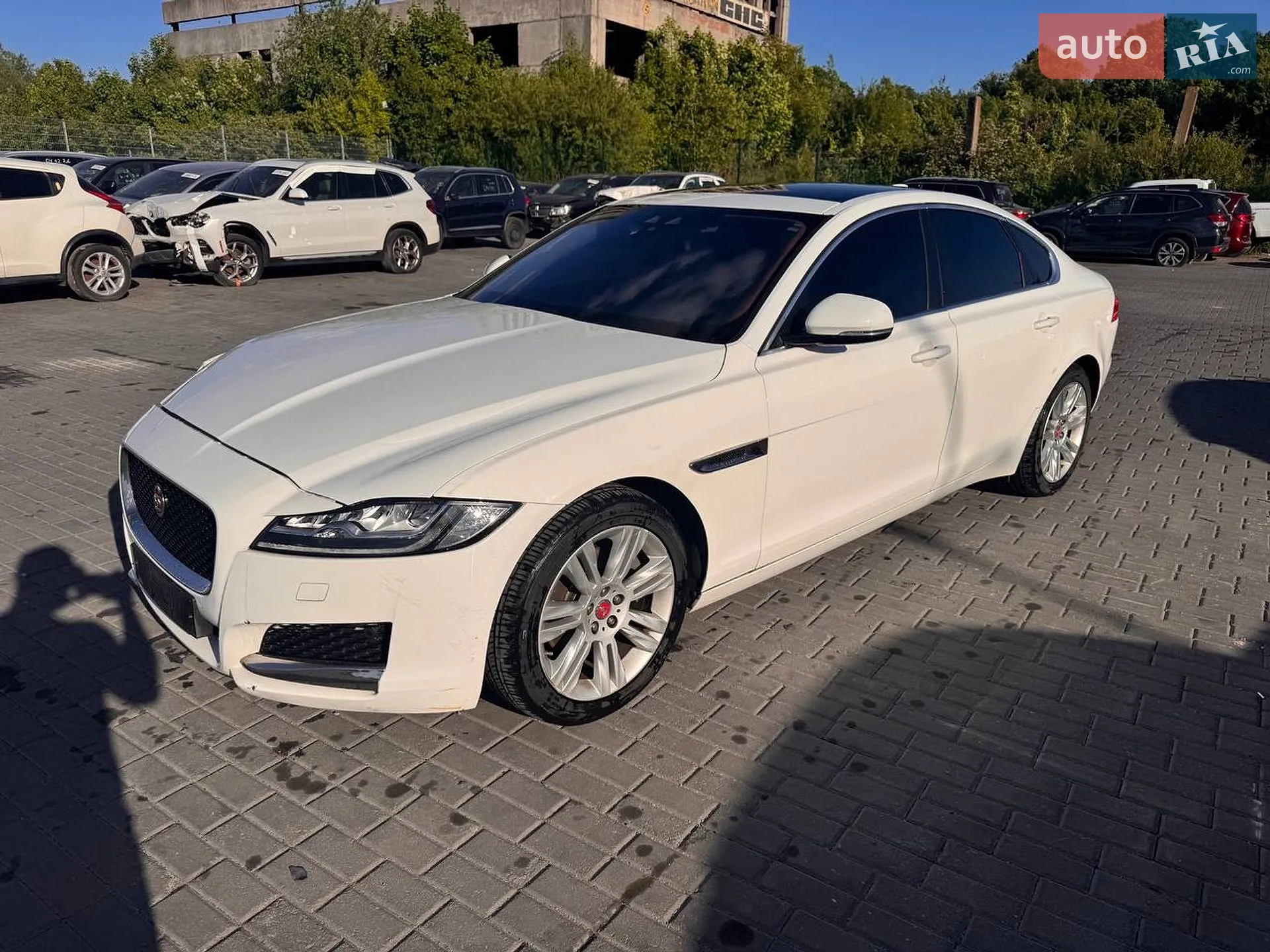 2016 Jaguar XF - фото 1