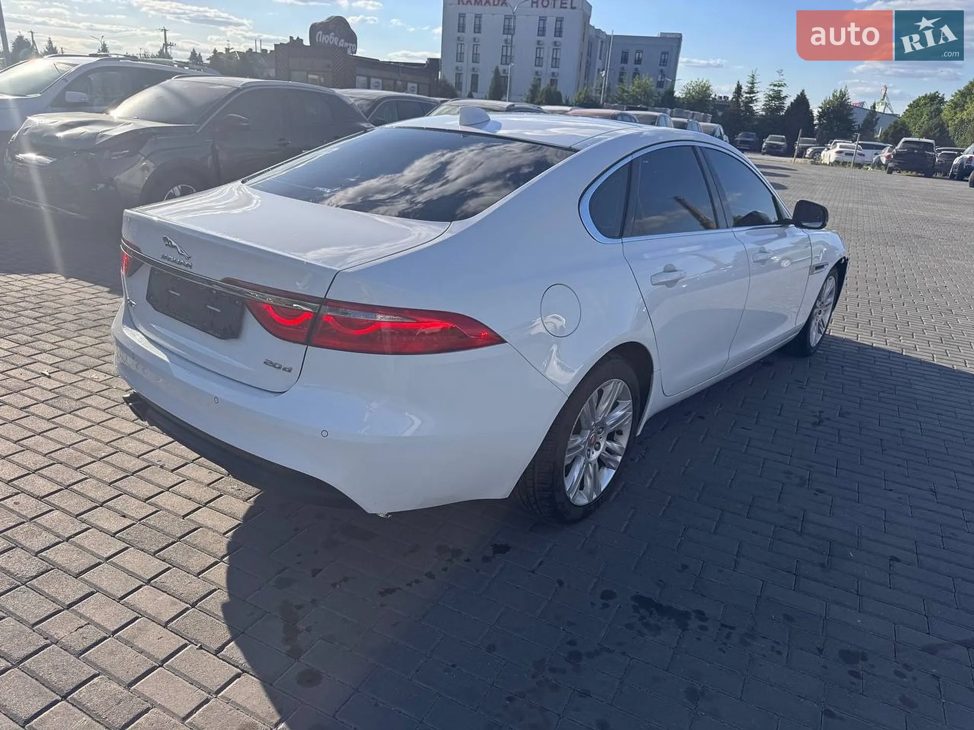 2016 Jaguar XF - мініатюра 6