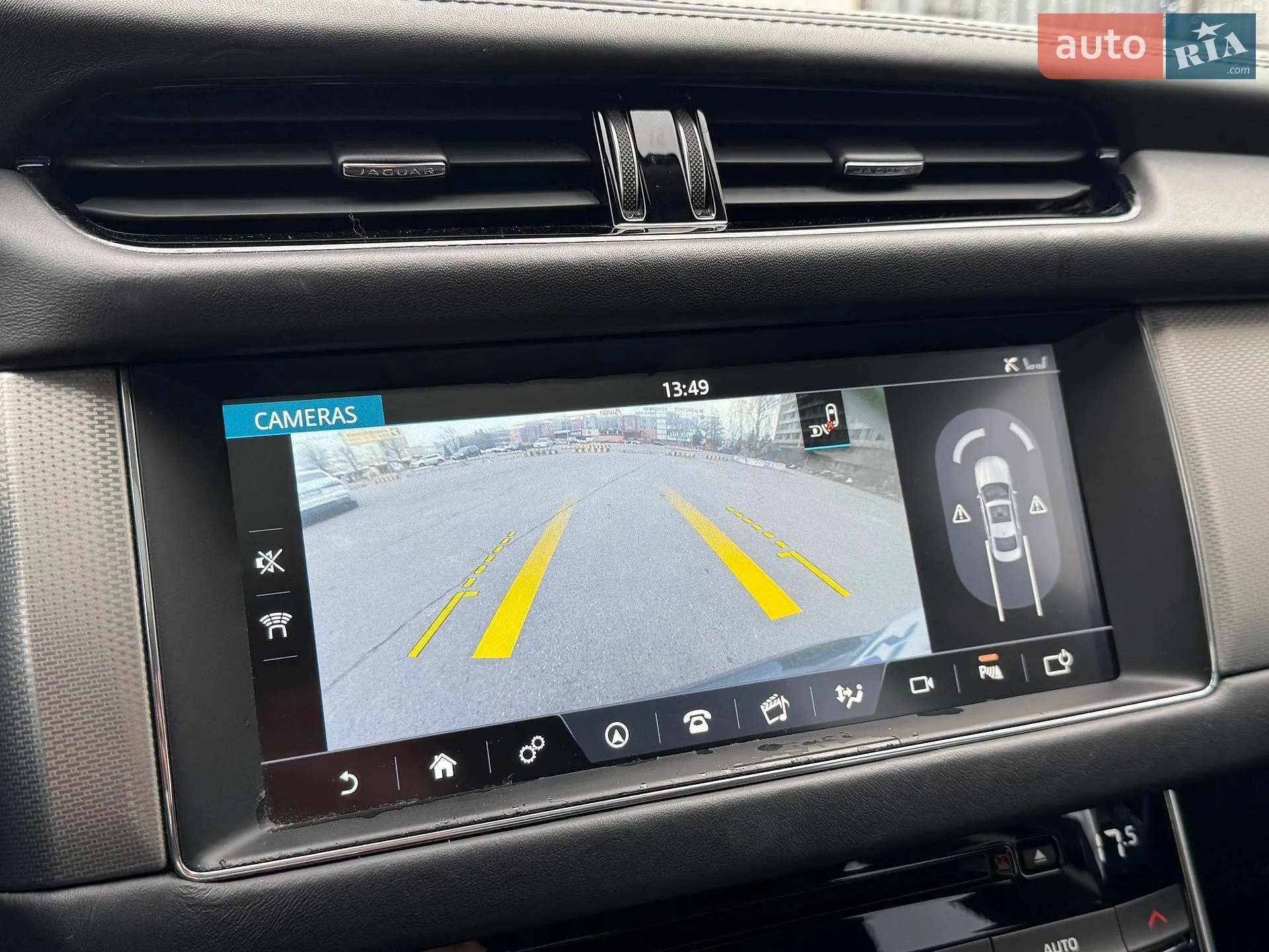 2016 Jaguar XF - мініатюра 27