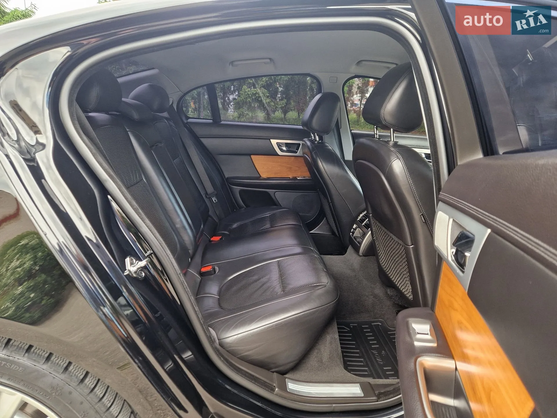 2012 Jaguar XF - мініатюра 40
