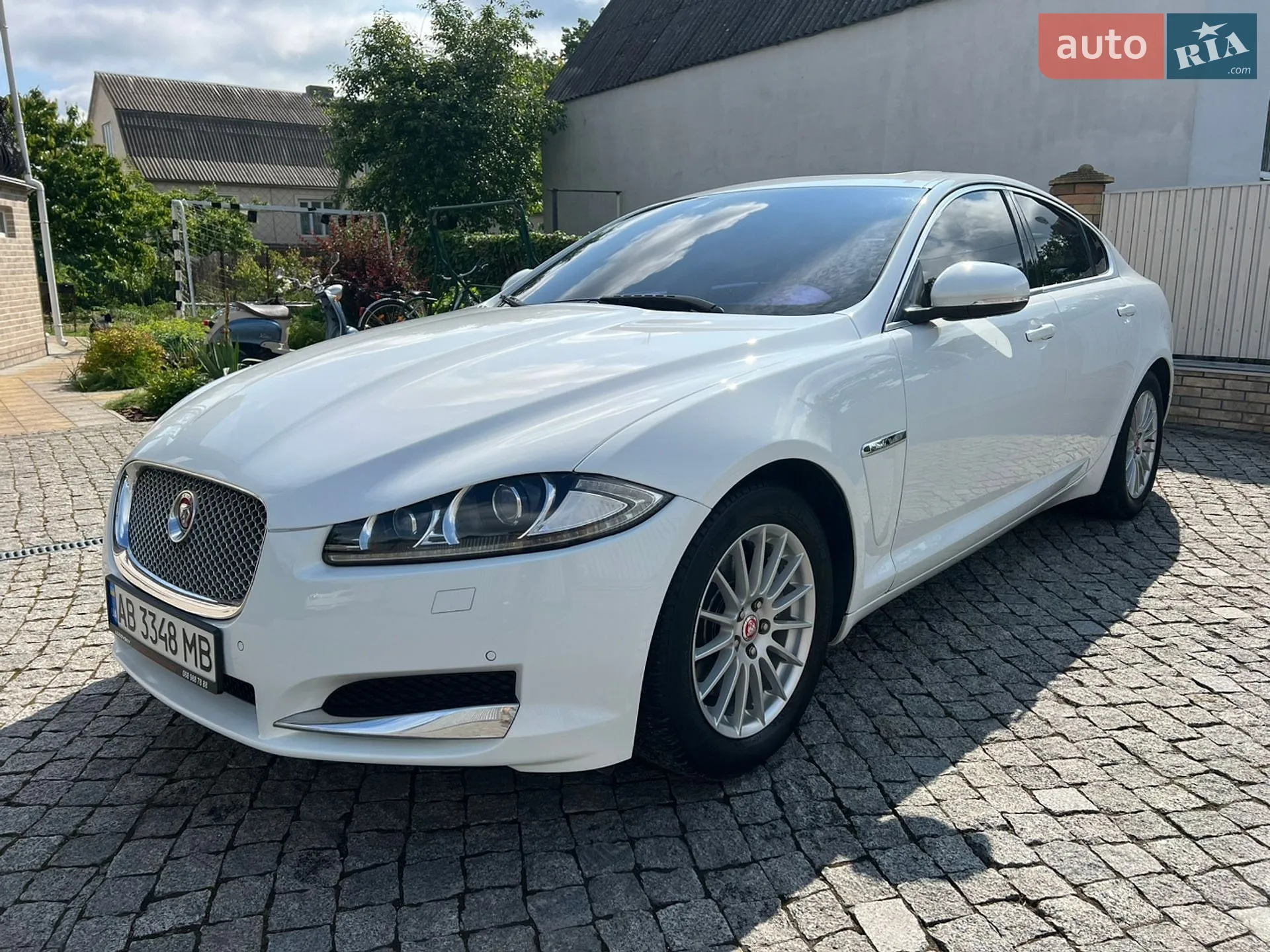 2014 Jaguar XF - мініатюра 27