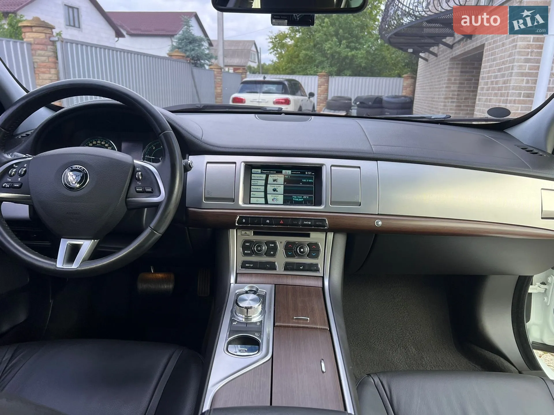 2014 Jaguar XF - мініатюра 41