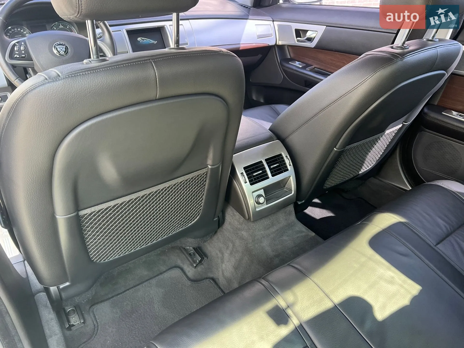 2014 Jaguar XF - мініатюра 62