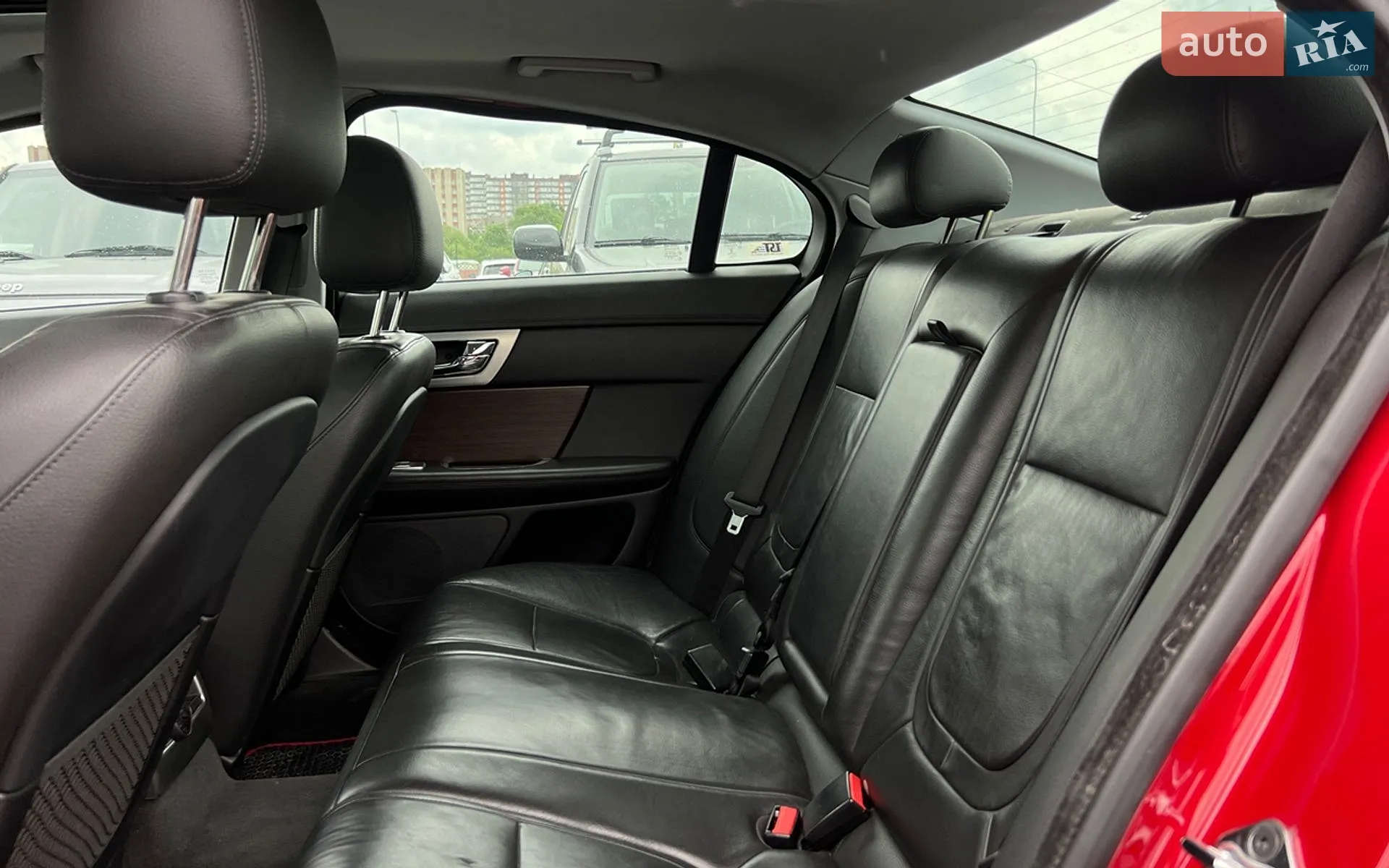 2013 Jaguar XF - мініатюра 18