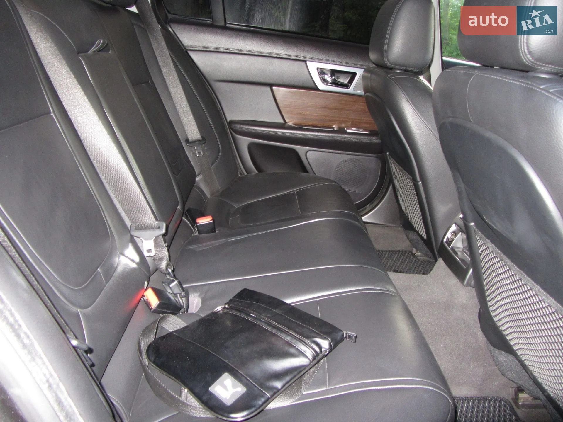 2013 Jaguar XF - мініатюра 11