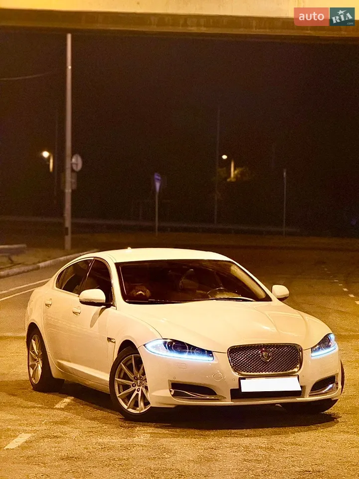 2013 Jaguar XF - мініатюра 13