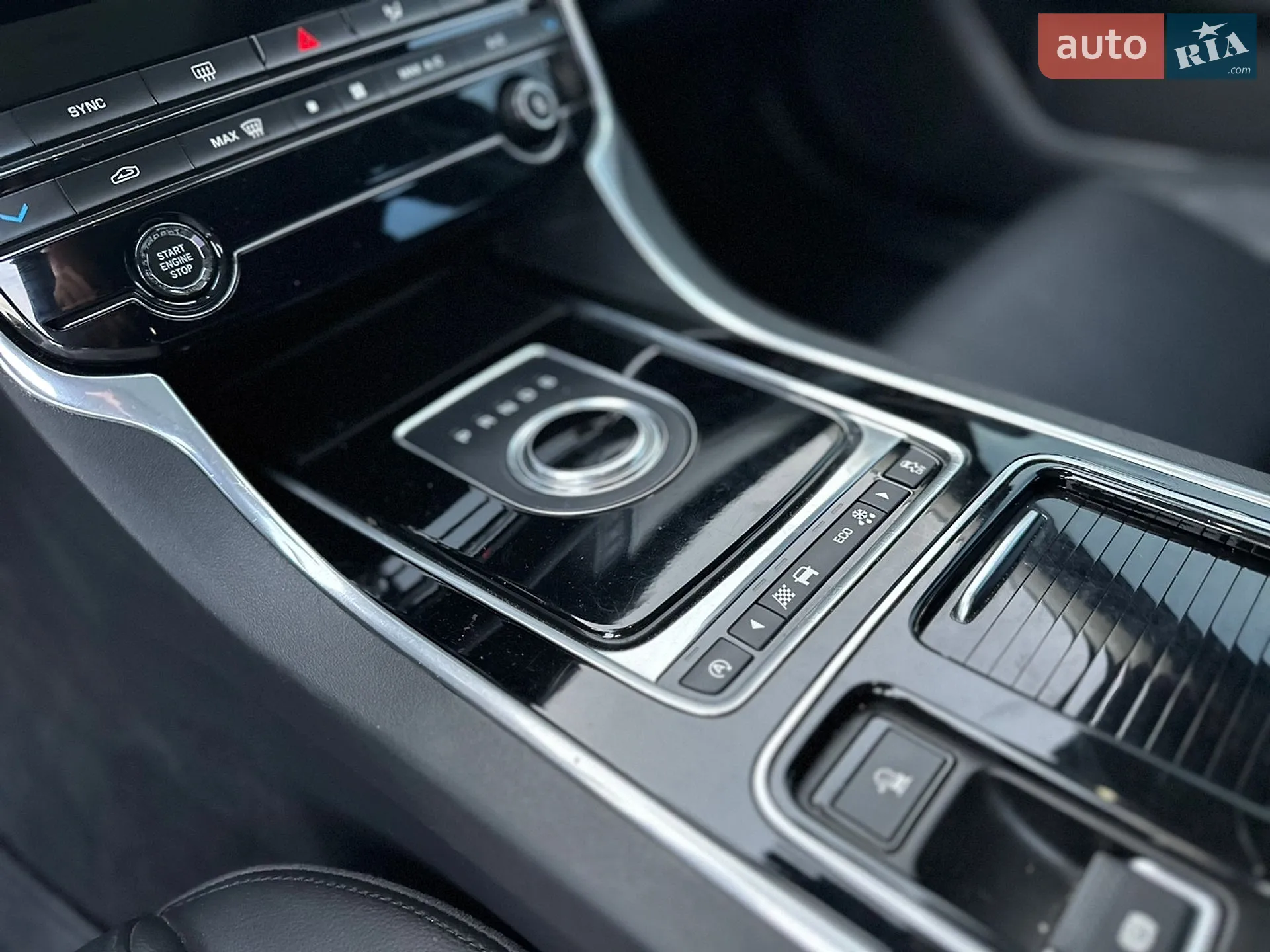 2016 Jaguar XF - мініатюра 74