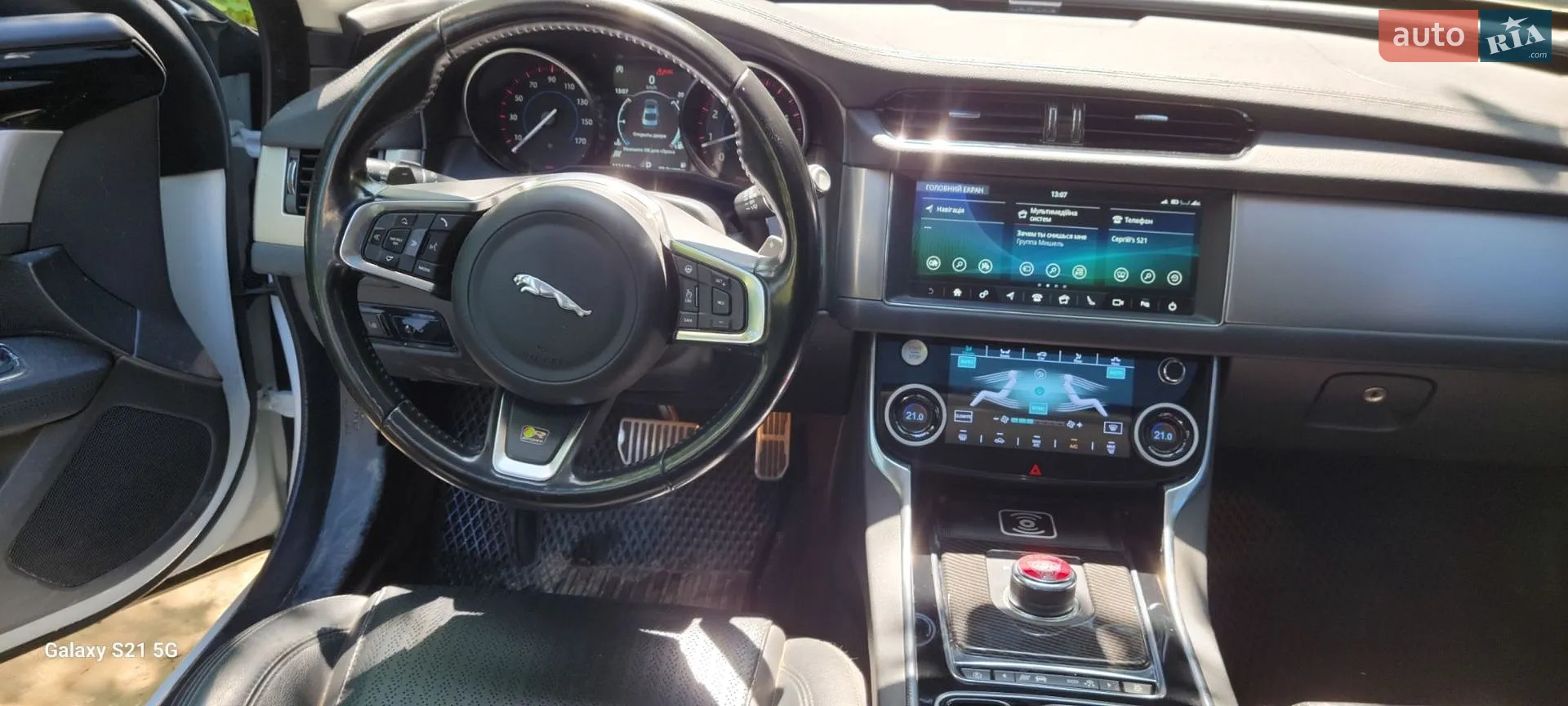 Jaguar XF 2018 VIN SAJBE4FX4KCY74392 фото оголошення 10 з 15