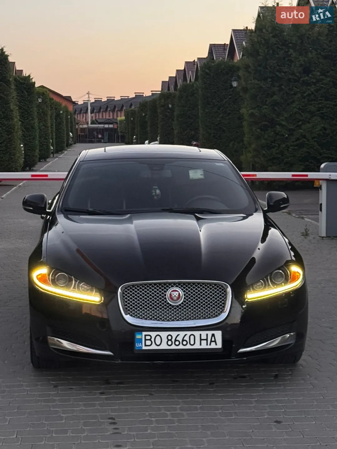 2013 Jaguar XF - мініатюра 4