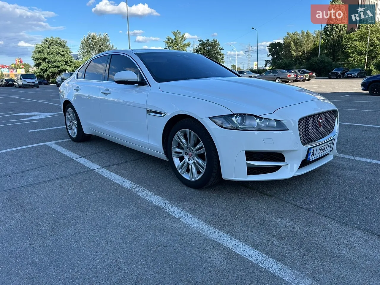 2015 Jaguar XF - мініатюра 6