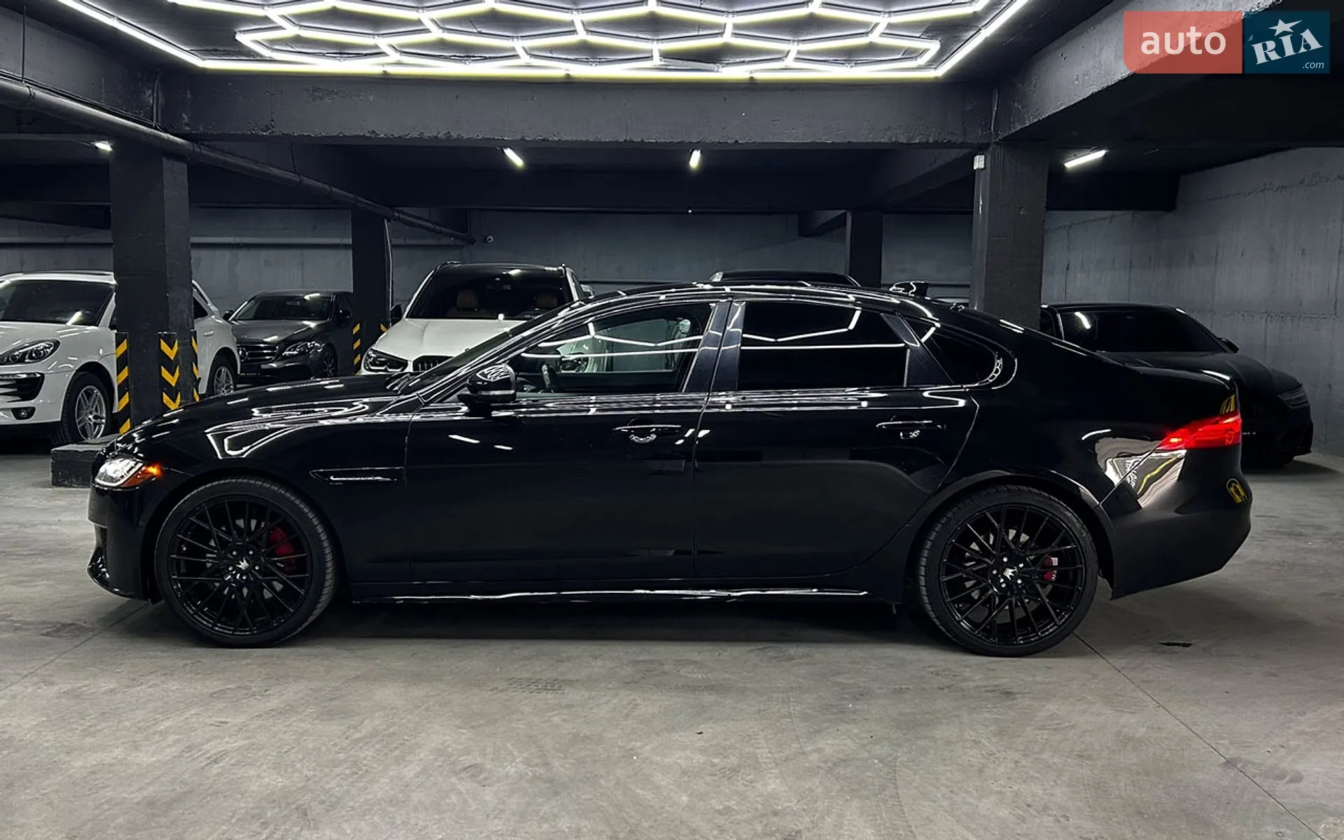 2016 Jaguar XF - мініатюра 6