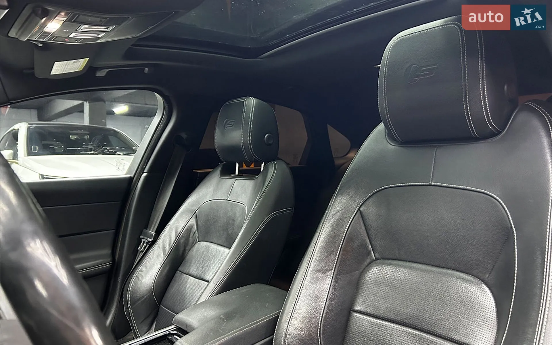 2016 Jaguar XF - мініатюра 11
