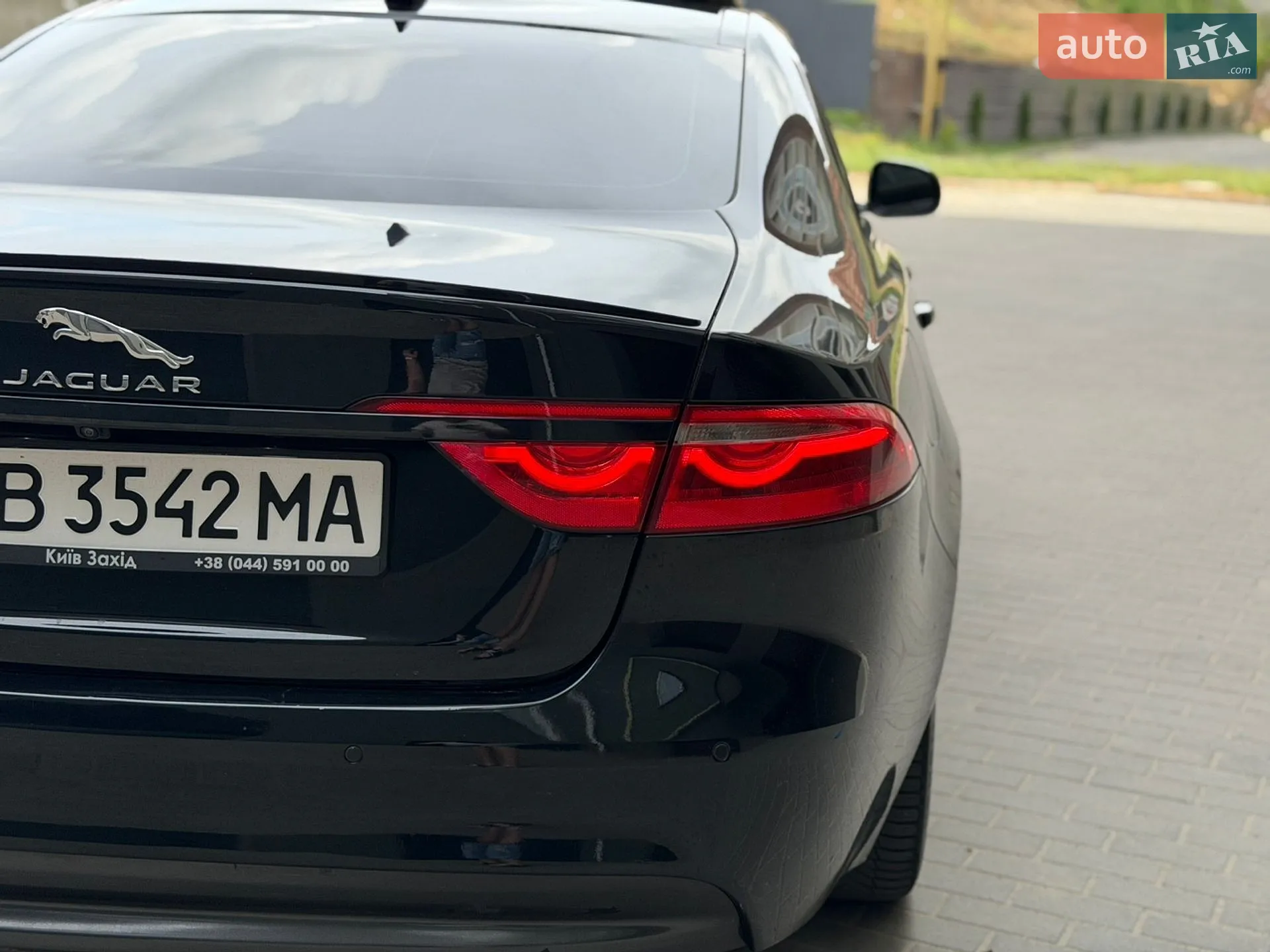 2016 Jaguar XF - мініатюра 18