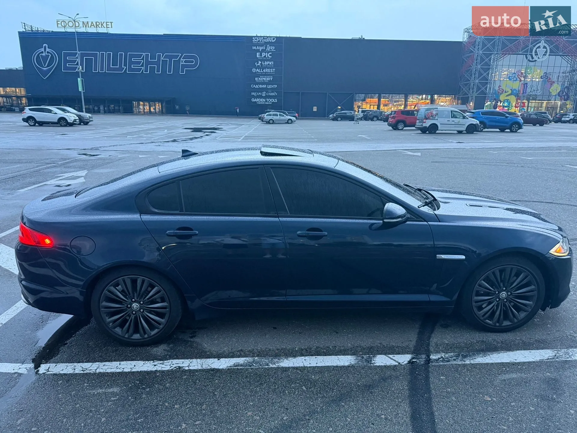 2013 Jaguar XF - мініатюра 8