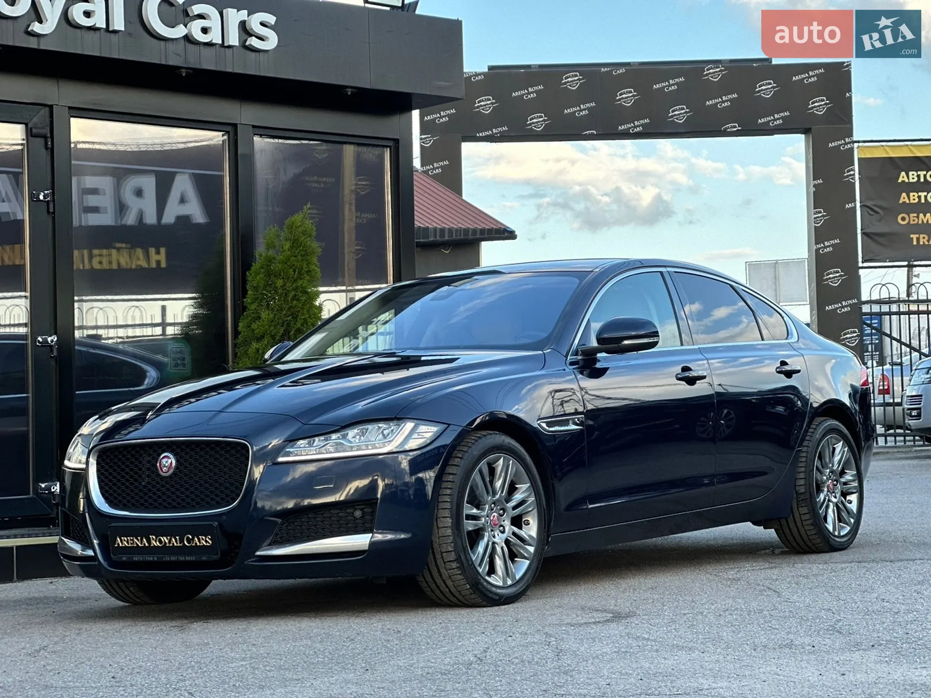 2020 Jaguar XF - мініатюра 6