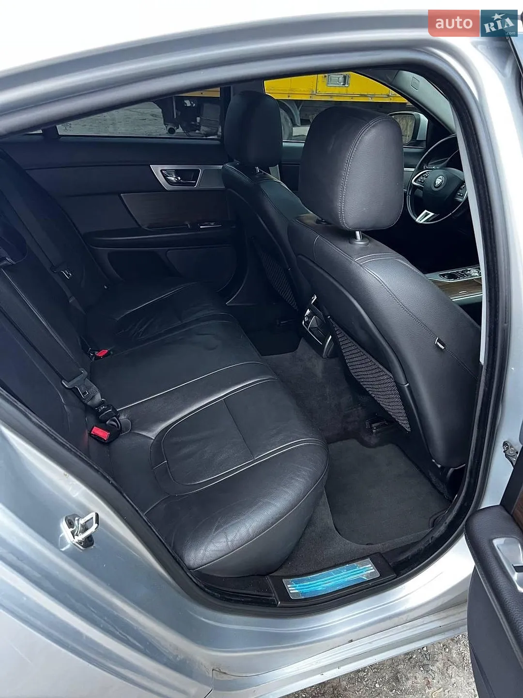 2014 Jaguar XF - мініатюра 39