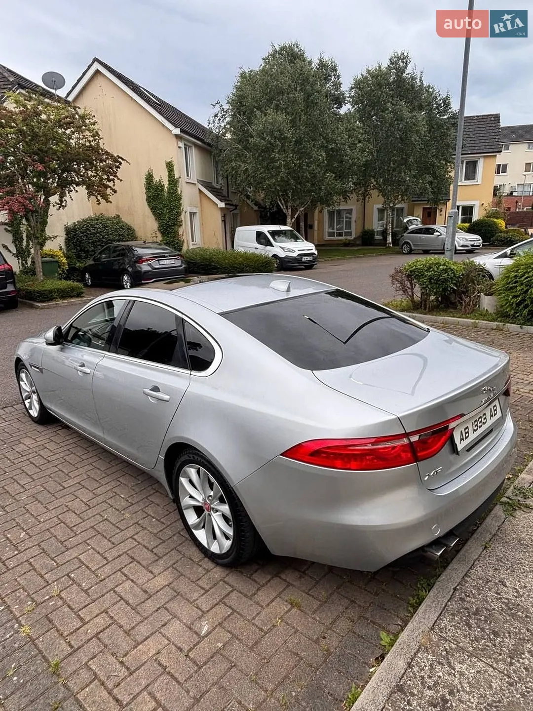2016 Jaguar XF - мініатюра 15