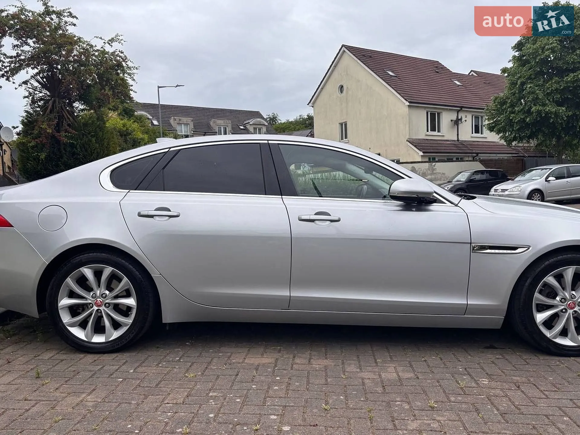 2016 Jaguar XF - мініатюра 18