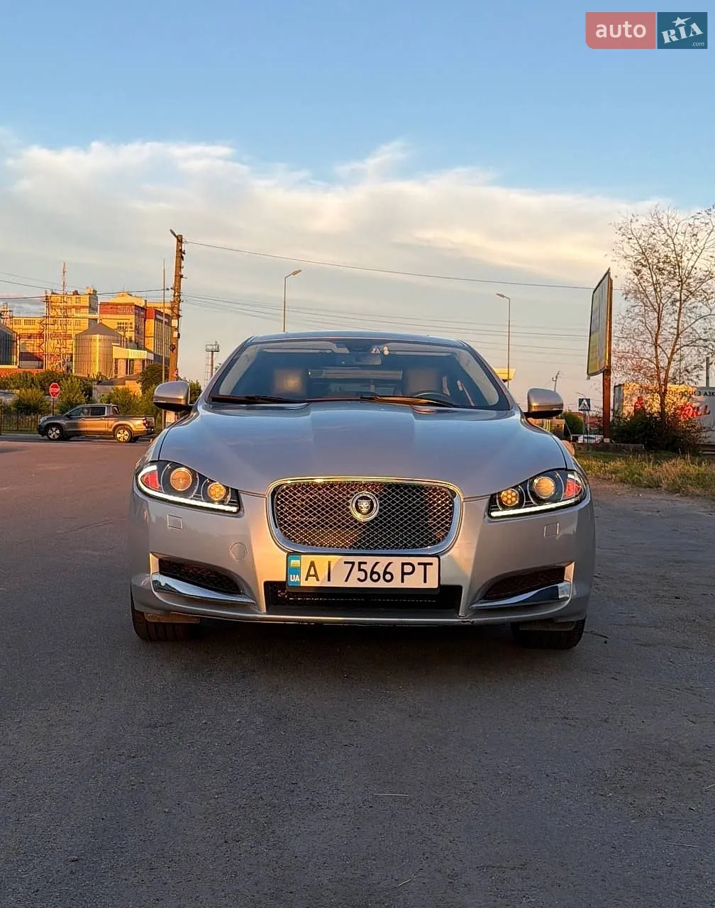 2012 Jaguar XF - мініатюра 11