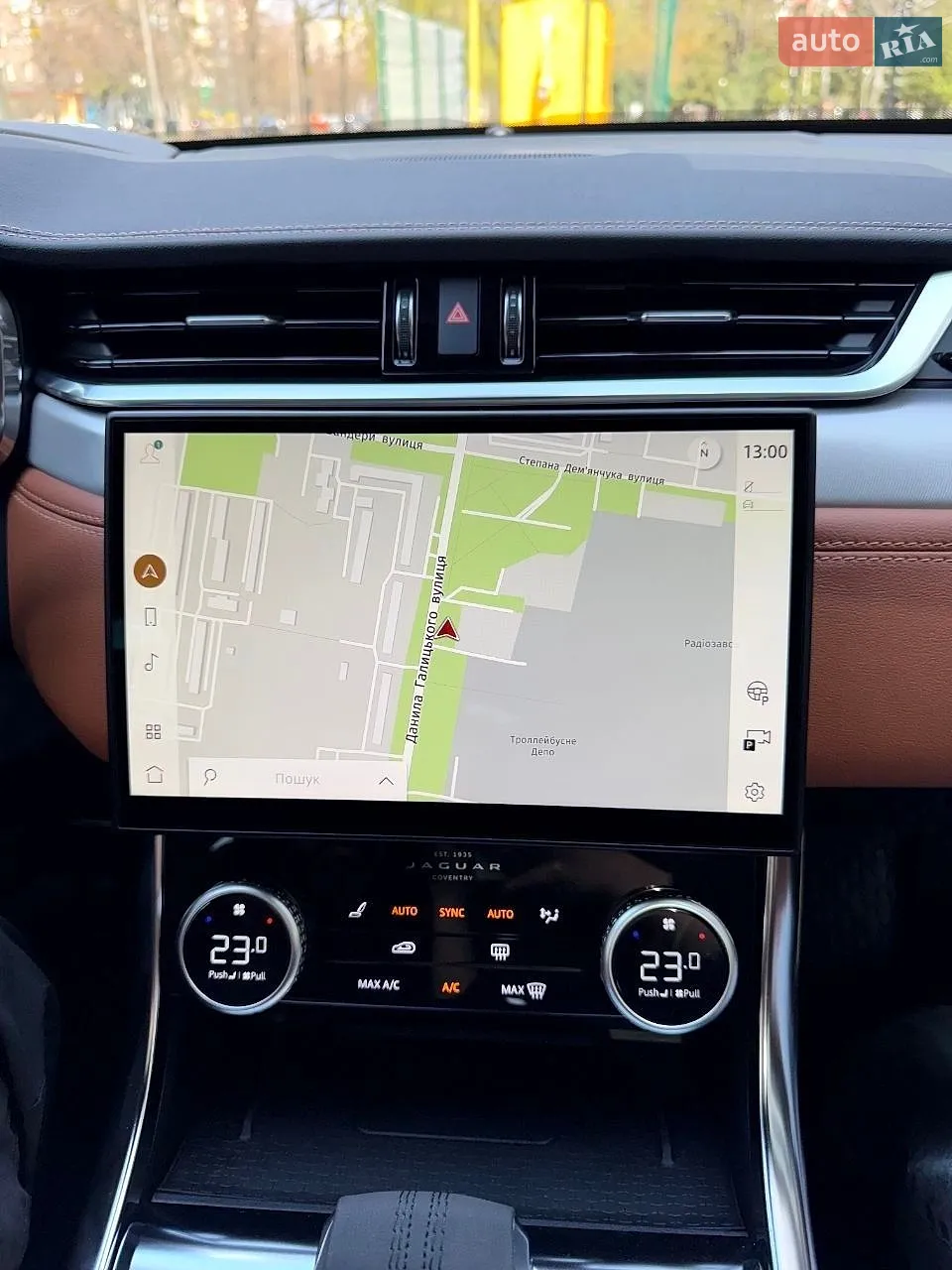 2023 Jaguar XF - мініатюра 81