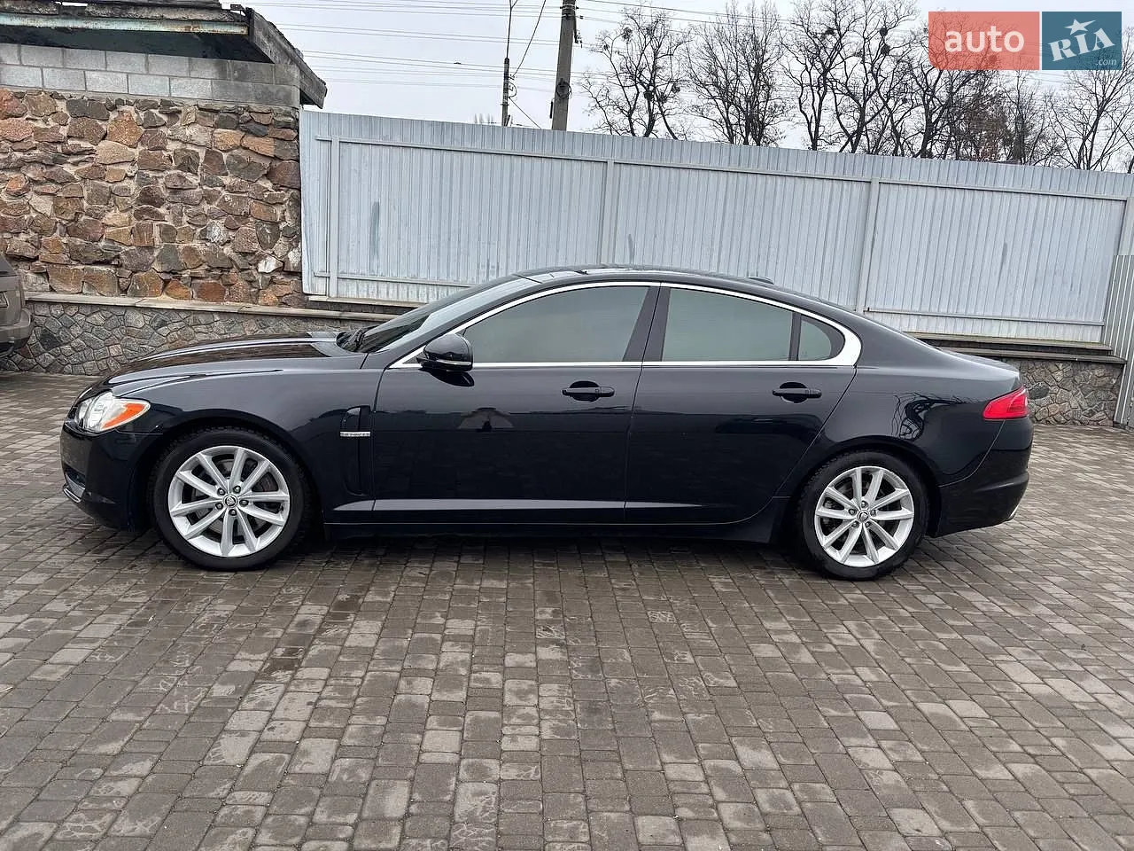 2010 Jaguar XF - мініатюра 4