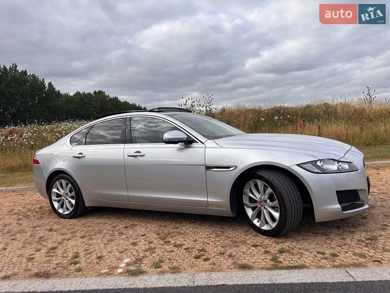 2016 Jaguar XF - мініатюра 34