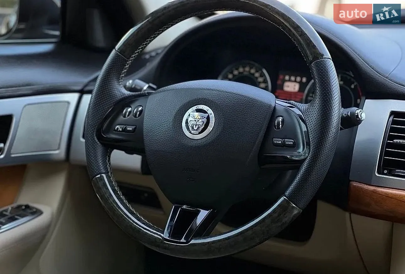 2012 Jaguar XF - мініатюра 23