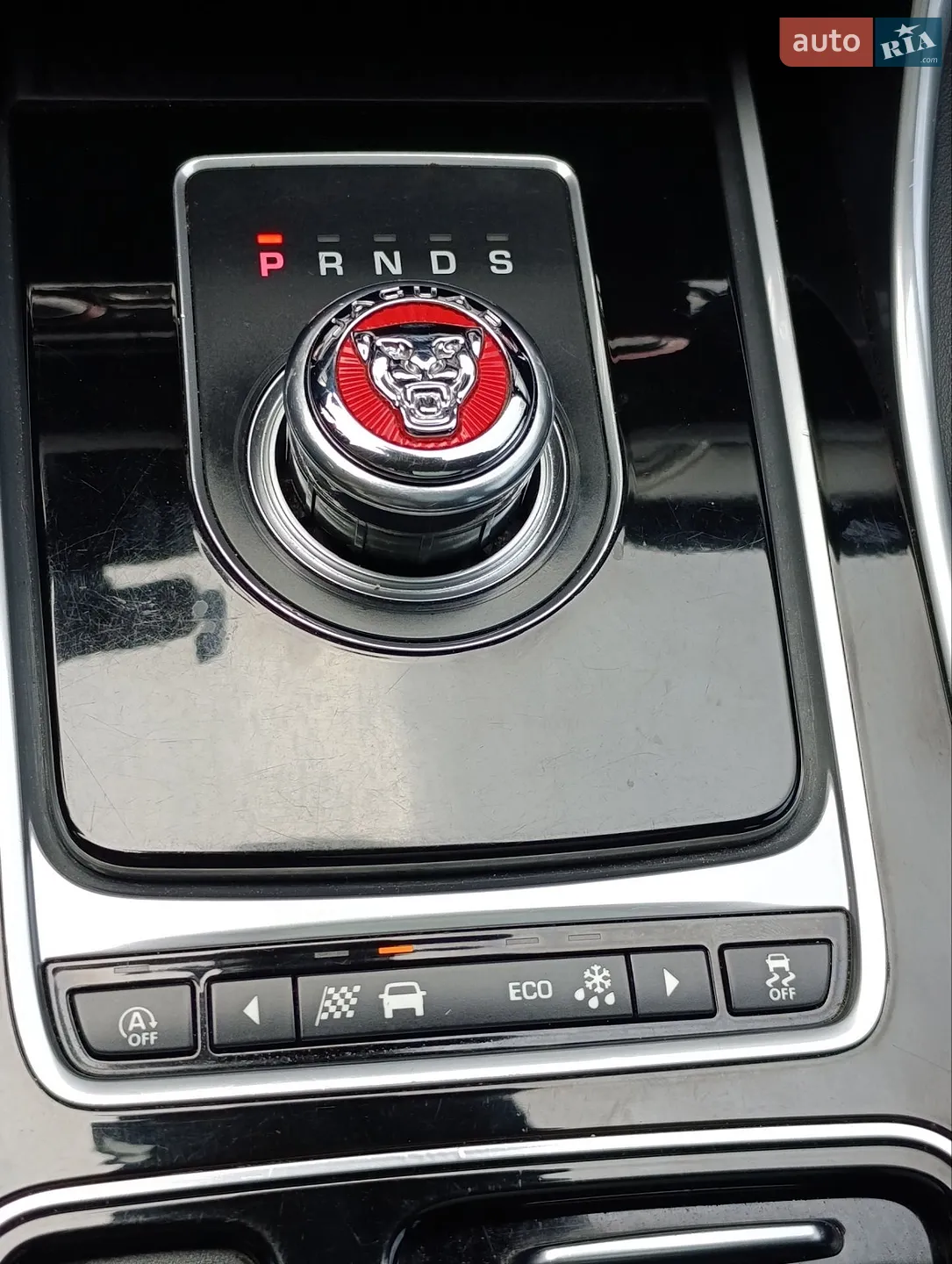 2017 Jaguar XF - мініатюра 24