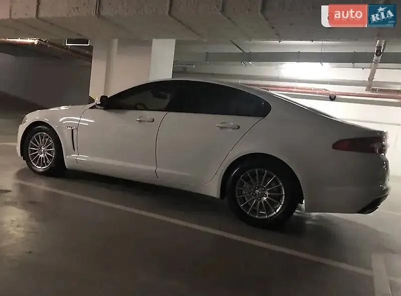2012 Jaguar XF - мініатюра 7