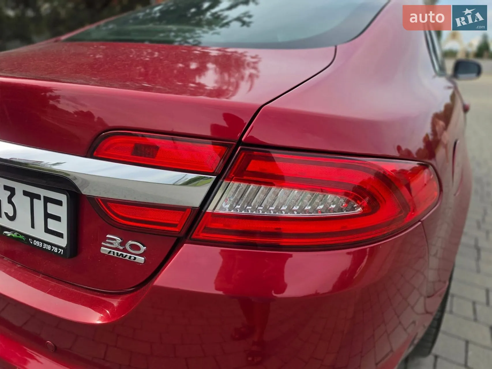 2013 Jaguar XF - мініатюра 8