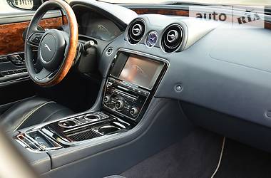 Седан Jaguar XJ 2012 в Киеве