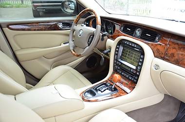 Седан Jaguar XJ 2006 в Киеве