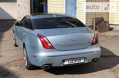 Седан Jaguar XJ 2013 в Киеве